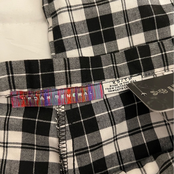 Urban Outfitters checkered gingham pant - Picture 2 of 3